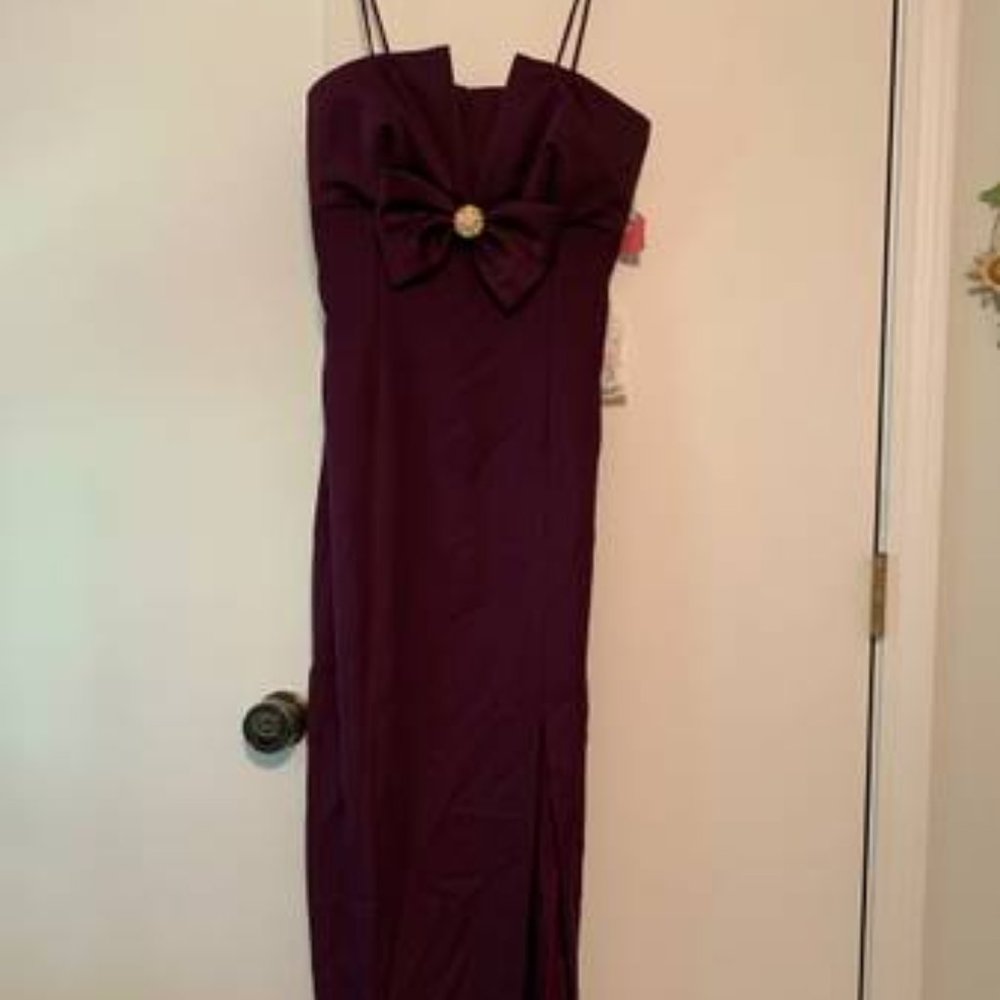 NWT Alex Evenings Full Length Sleeveless Purple Wine Color Formal Dress SZ 8